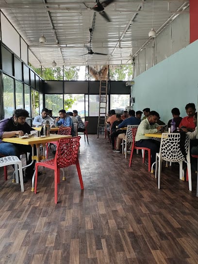 Greens food court
