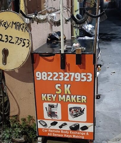 S K Key Maker