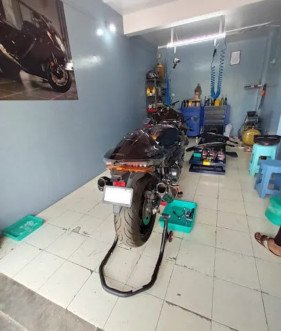 SRIMAN AUTO SUPERBIKE GARAGE