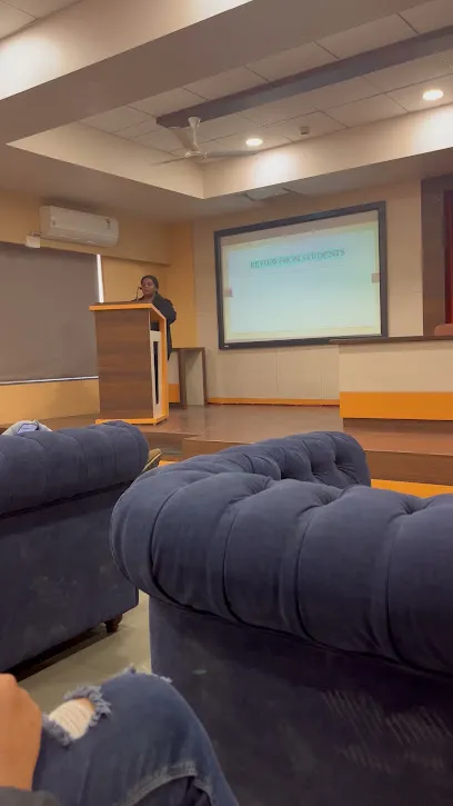 Spotlight taxation and Computer Courses